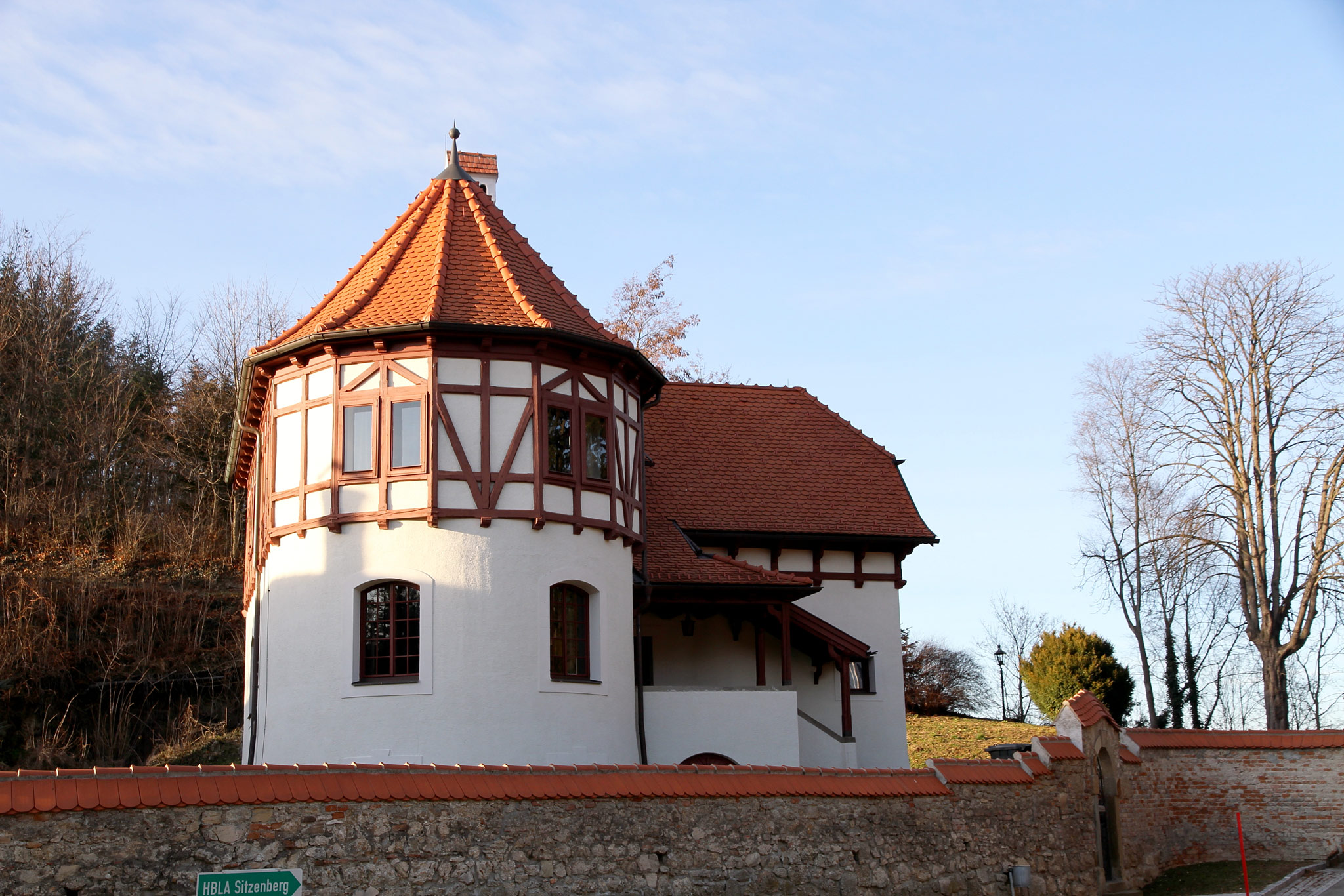 Schloss Sitzenberg (Photo license: CC-BY-SA 4.0)